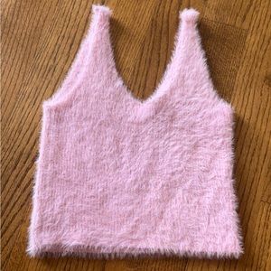Pink fluffy crop top!